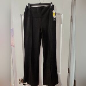 NWT - LIVERPOOL LOS ANGELES -  PEARL FLARE PANTS, BLACK, SZ M